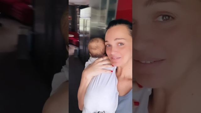 Фото внука певицы славы
