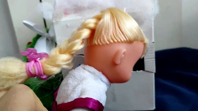 Маша ищет, где живет Дед Мороз! Приклюения Маши в лесу! смотреть онлайн