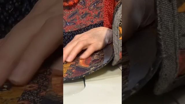 Сундучок для платочков. Смотрите на канале Академии лоскутного шитья 18 апреля #diy #лоскутноешить смотреть онлайн