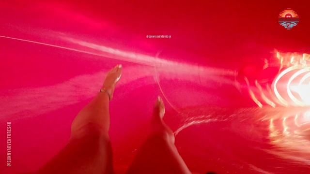 Magic Ring Hole Waterslide at AQUALAND Freizeitbad Köln смотреть онлайн