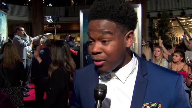 DEXTER DARDEN - MAZE RUNNER: THE DEATH CURE LA PREMIERE смотреть онлайн