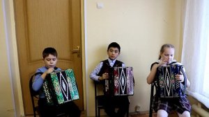 Как научиться играть на гармони (обучающее видео)