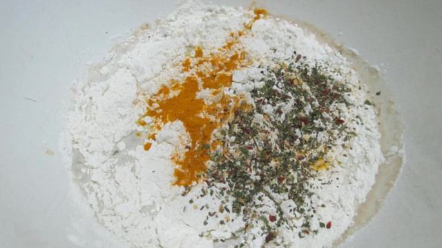 Яркие булочки с прованскими травами