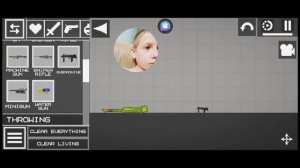 как стреляют пистолеты и автоматы в игре где зелёная голова