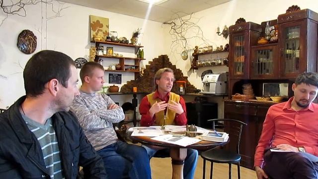 Эко поселение в диалоге в антикафе ДОМ с Валерием Фостиком смотреть онлайн