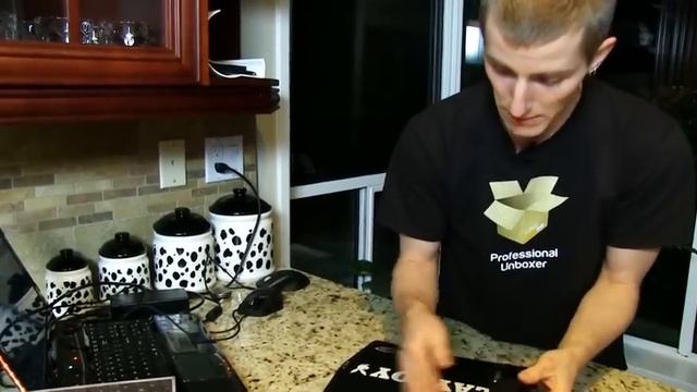 Razer Ouroboros Wireless Ambidextrous Gaming Mouse Unboxing & Review Linus Tech Tips смотреть онлайн