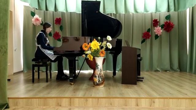 Дятлова Мария Вальс, А. Петров смотреть онлайн