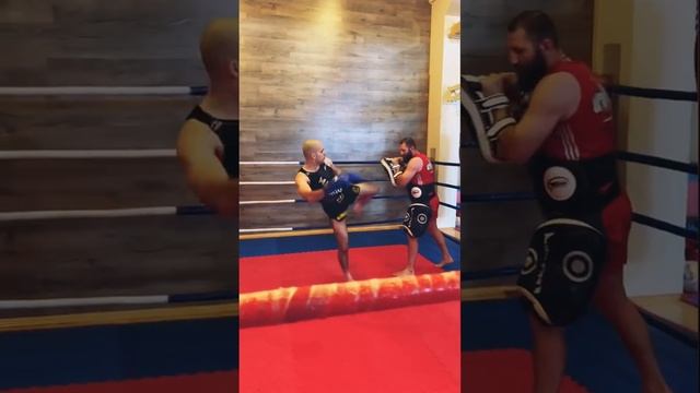 Кікбоксинг тайський бокс муай тай Львів смотреть онлайн