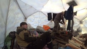 ЖИЗНЬ И ПРОМЫСЕЛ В ДИКОЙ ТАЙГЕ. 2019-2020 #17-18  ПРОДОЛЖАЕМ СТРОИТЬ | ИДЕМ ДЕЛАТЬ ПУТИК