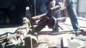 Замена шкворня ЗИЛ 130 (часть 1)