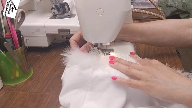 Пришиваю пёрышки к футболке. смотреть онлайн