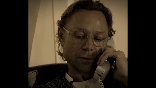 «А вот и Мелешенька подъехал» – братва Карпина задаёт вопросы за привоз. смотреть онлайн