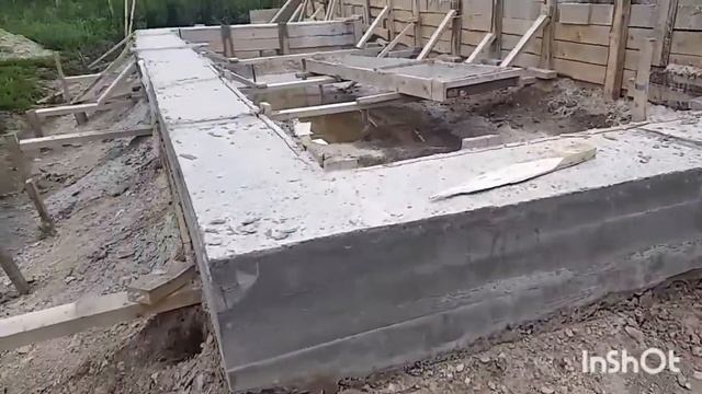 СВАЙНО РОСТВЕРКОВЫЙ ФУНДАМЕНТ. АРМИРОВАНИЕ ЛЕНТОЧНОГО ФУНДАМЕНТА. СТОЛБЧАТЫЙ ФУНДАМЕНТ. ФУНДАМЕНТ.