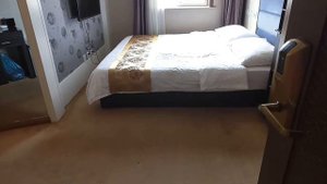 Хуньчунь, Китай. Отель Tumenjiang  - обзор номера (China, Hunchun City, my room in hotel Tumenjiang