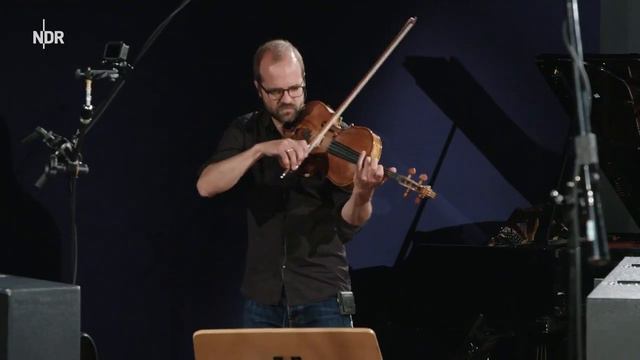 NDR Bigband  gstrings: Cantaloupe Island  NDR