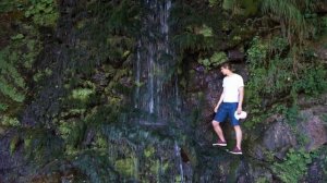 Водопад девичьи слезы недалеко от Сочи