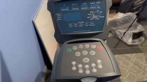 Octane Fitness Q37e Elliptical Like New Condition UPGRADED demo