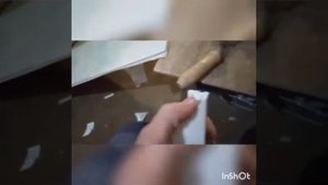 Как сделать на потолочных плинтусах ровные углы . (пластик)