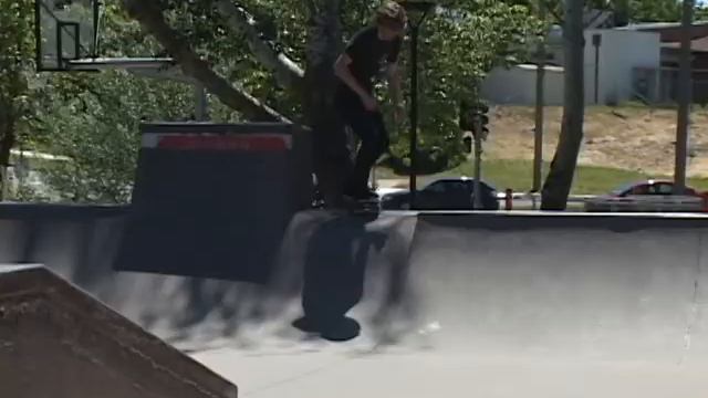 Matt Woden Skatepark Minute