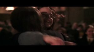 Гарри и Рон встречают Гермиону после выздоровления