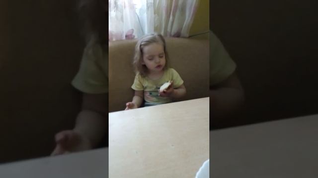 Сон сильнее голода! смотреть онлайн