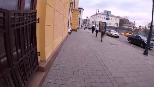 у метро "Сухаревская" смотреть онлайн