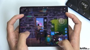 Samsung Galaxy Z Fold 5 Fortnite Mobile Gaming test Update 2024 | Snapdragon 8 Gen 2, 120Hz Display