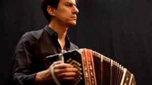 Piedra y camino (Atahualpa Yupanqui)