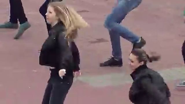 Флешмоб в Усть-Донецке 12.04.13 смотреть онлайн