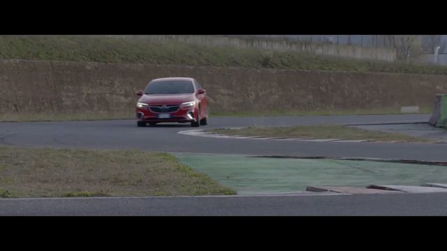 The new Opel Insignia GSi Preview