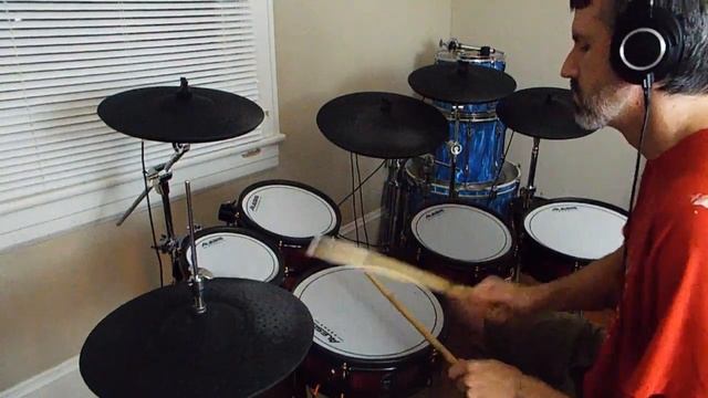 Love Is A Holiday by The Silver Seas Drum Cover on the Alesis Strike Pro SE with Superior Drummer 3 смотреть онлайн