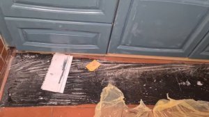 Переделка кухни. Покраска мебели и стен.