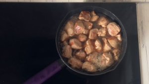 КАК ПРИГОТОВИТЬ СВИНИНУ В ПИВЕ НА СКОВОРОДЕ? Сочное и нежное мясо в пивном соусе, очень вкусно!