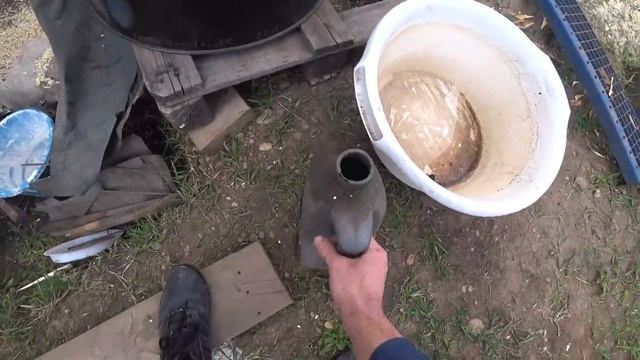 ОБВЯЗКА И ПОЛОВЫЕ ЛАГИ НА ФУНДАМЕНТЕ ИЗ АВТОМОБИЛЬНЫХ ПОКРЫШЕК СВОИМИ РУКАМИ. ДОМ НА ПОКРЫШКАХ смотреть онлайн