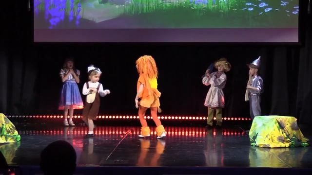 Спектакль "Волшебник Изумрудного города" смотреть онлайн