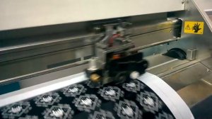 Контурная резка наклеек по меткам на плоттере Roland GX500