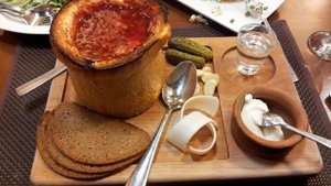 В чем разница русского борща от украинского