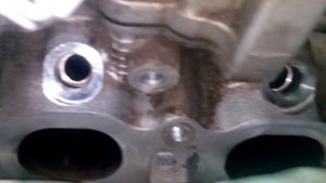 как открутить топлиную рампу ниссан кашкай