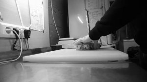 Завязываю с панк роком, сбрил ирокез ...