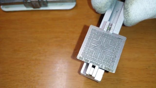 Reballing HP Compaq 615 - Graphics Card Repair смотреть онлайн