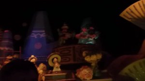 It's A Small World - Disneyland, California. Аттракцион - Этот маленький мир - Диснейленд