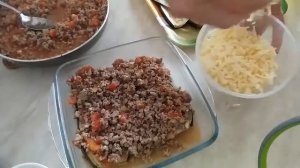 Баклажаны с фаршем и соусом бешамель