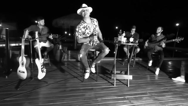 Ceian Muniz - Feito Um Cão Sem Dono (EP 2019) смотреть онлайн