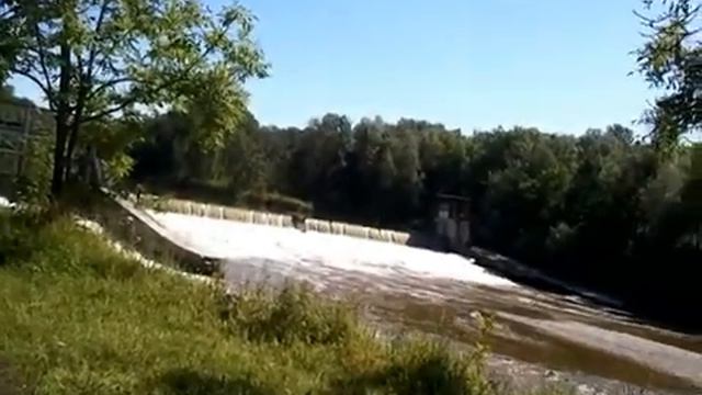 Дамба на реке Иллер. Взгляд с коляски. Vlog. Senden. Germany.