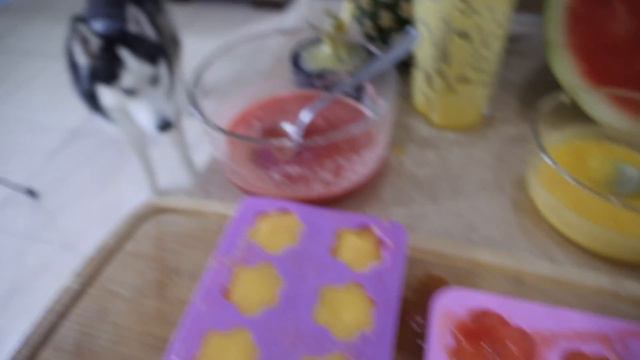 Easy To Make Homemade Dog Treats (Only THREE Ingredients!) смотреть онлайн