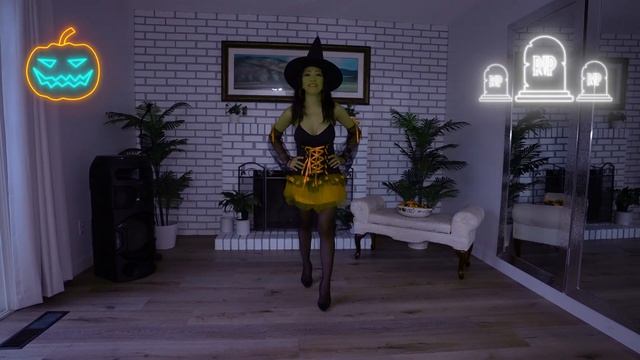 Cammile Sweet 2022 Halloween