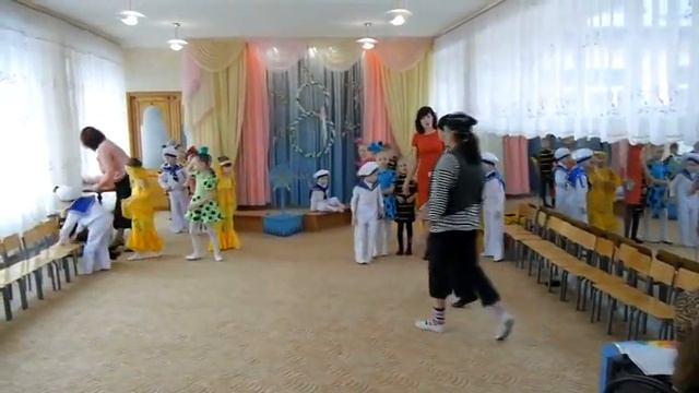 морской праздник 8 марта в детском саду ст гр 2016 Славянск "Ромашка" 2ч смотреть онлайн