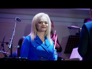 Джазовый оркестр института культуры города Самары и несравненная Лариса Долина!