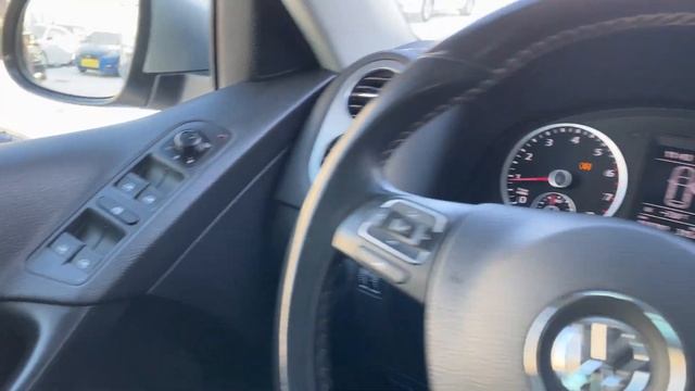 Volkswagen Tiguan 1.4 MT, 2017, пробег 164 413 км цена 1 625 000 ₽ наш номер 89061196652 смотреть онлайн