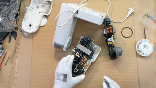How to Repair BOSCH MUM4880 Multifunctional Kitchen Machine - Motor Unit Replacement смотреть онлайн